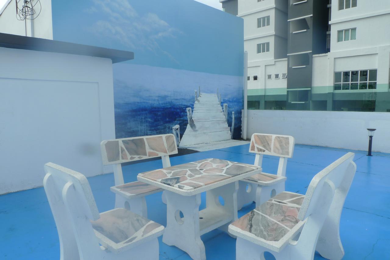 A+ Boutique Hotel Sekinchan Esterno foto