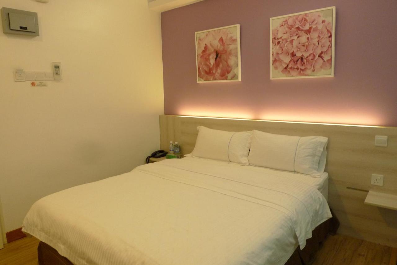 A+ Boutique Hotel Sekinchan Esterno foto