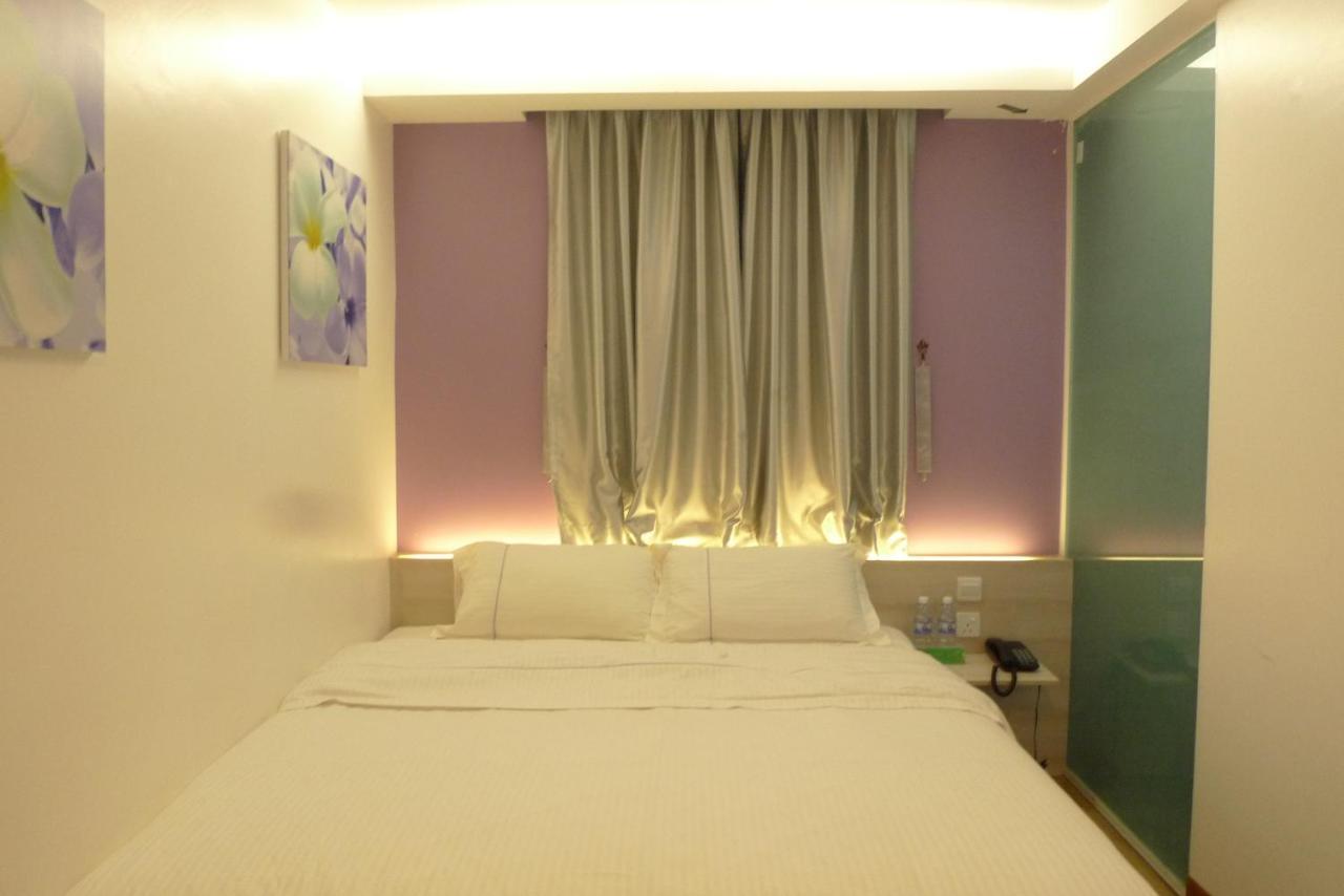 A+ Boutique Hotel Sekinchan Esterno foto
