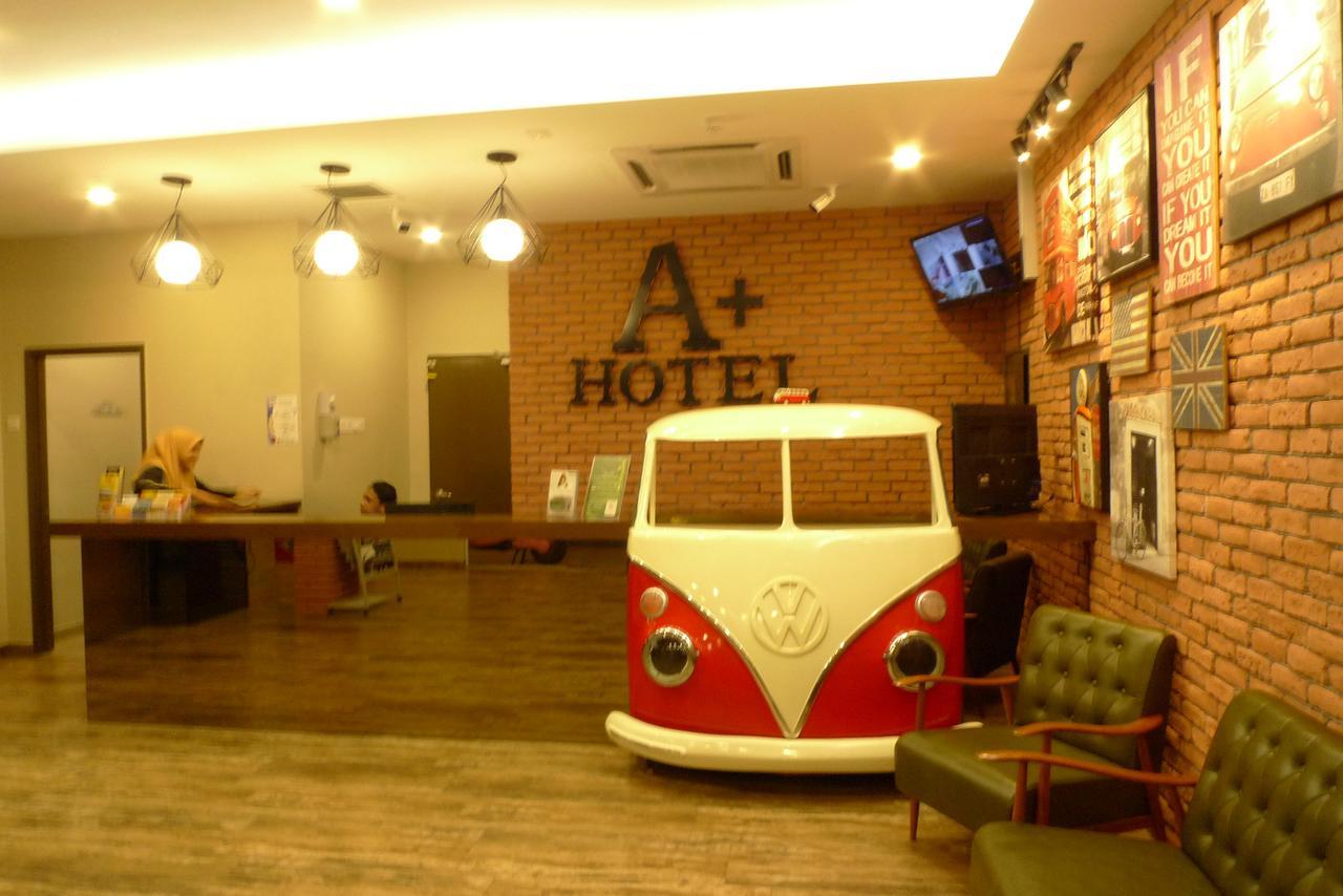 A+ Boutique Hotel Sekinchan Esterno foto