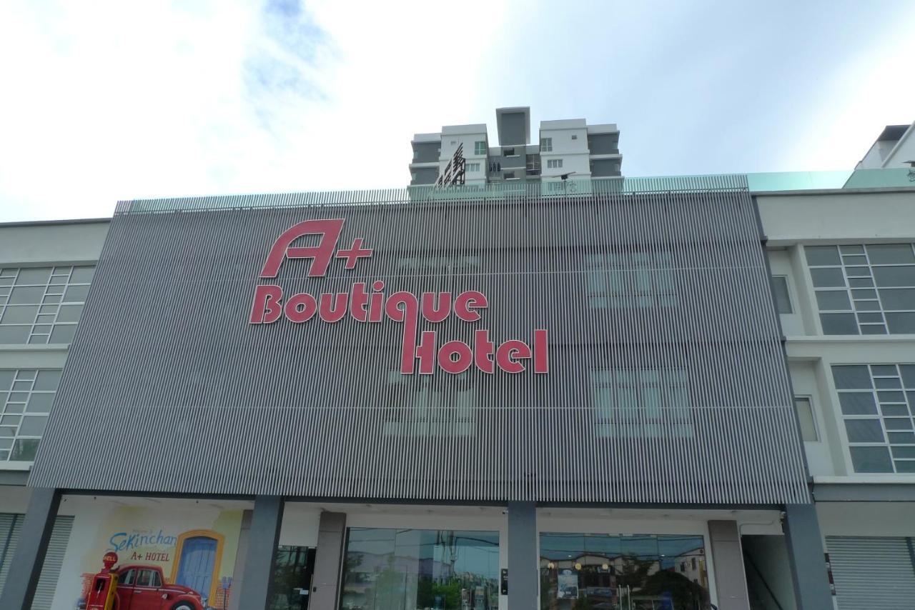 A+ Boutique Hotel Sekinchan Esterno foto