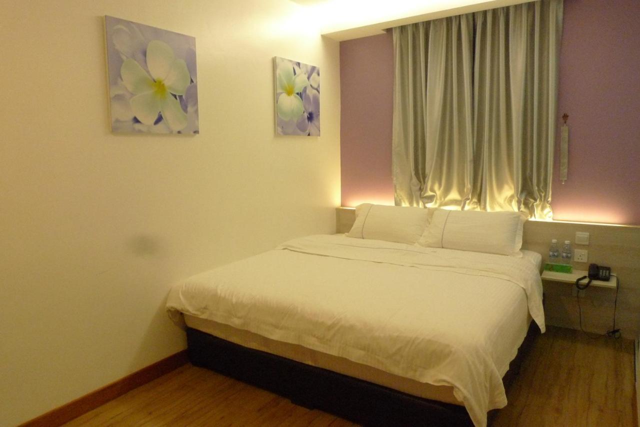 A+ Boutique Hotel Sekinchan Esterno foto