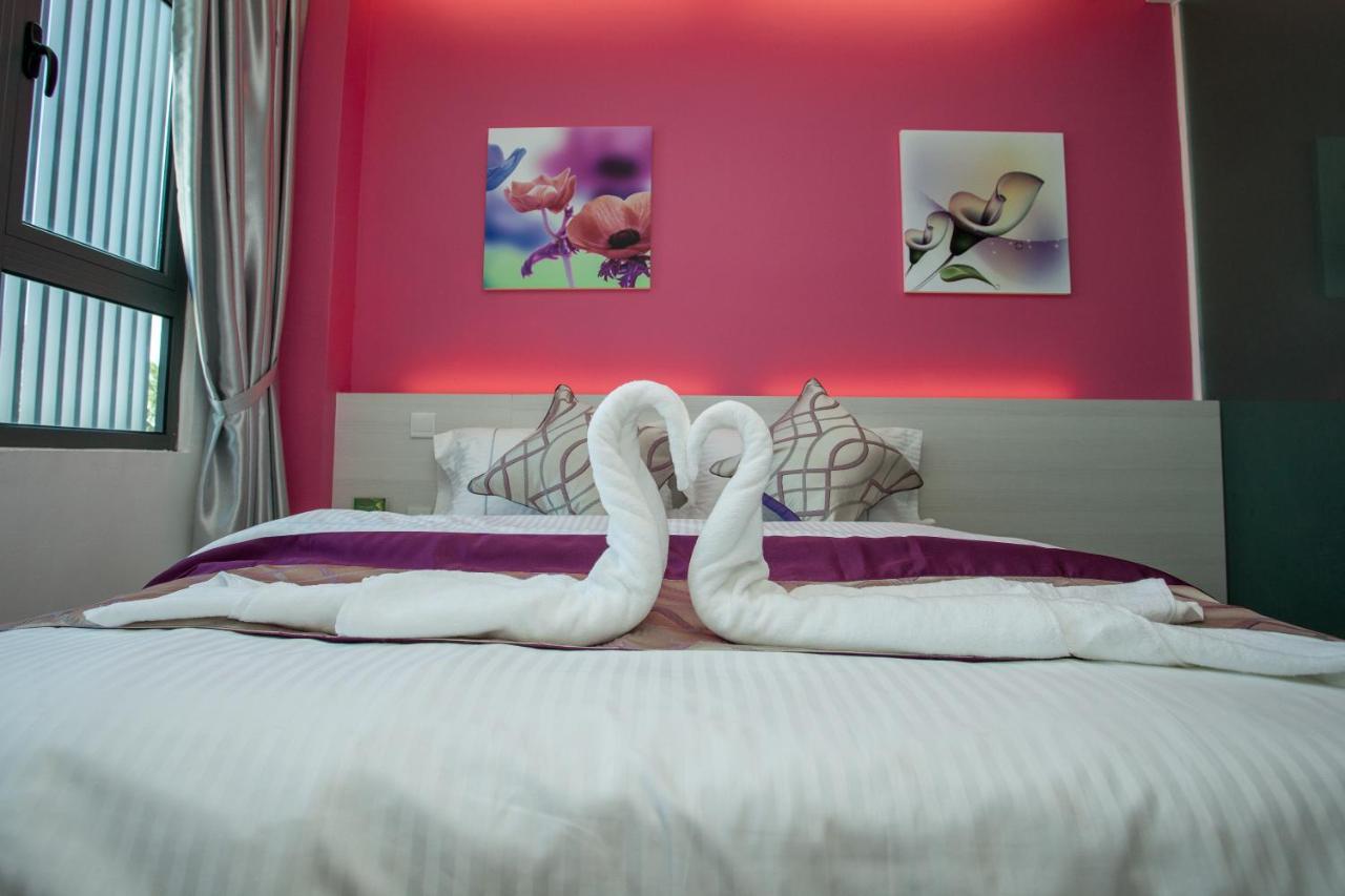 A+ Boutique Hotel Sekinchan Esterno foto
