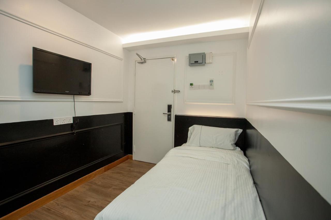 A+ Boutique Hotel Sekinchan Esterno foto