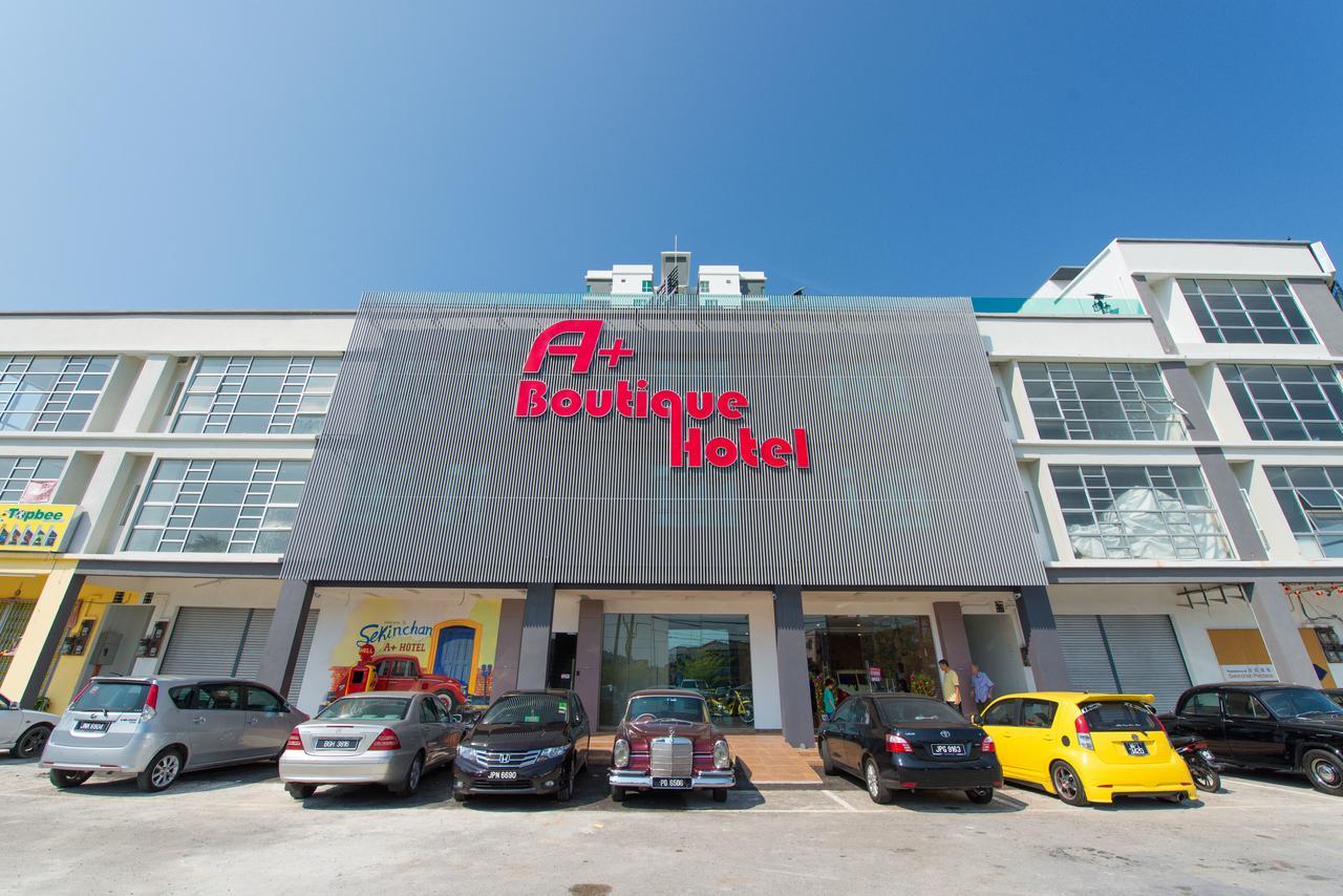 A+ Boutique Hotel Sekinchan Esterno foto